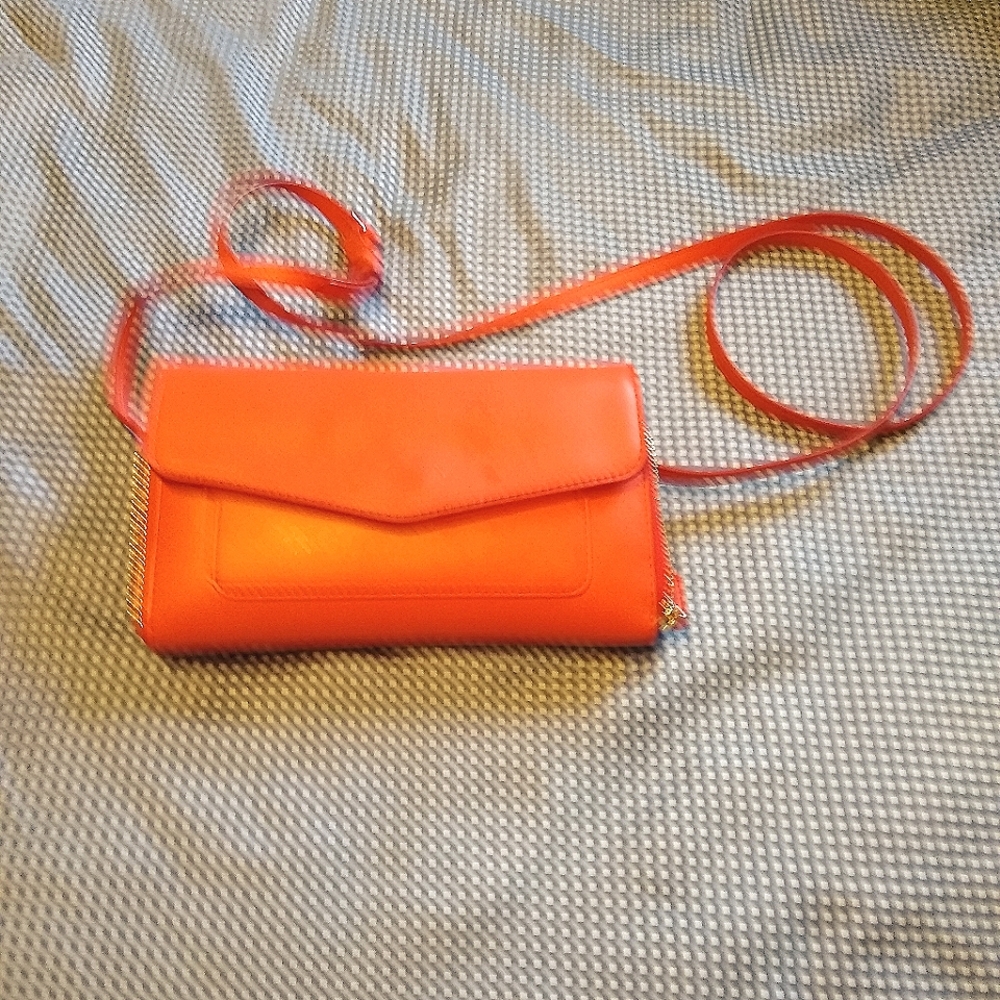 Vera Bradley crossbody wallet